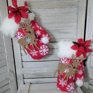 Red Snowflake Reindeer Christmas Mitts Set of (2)